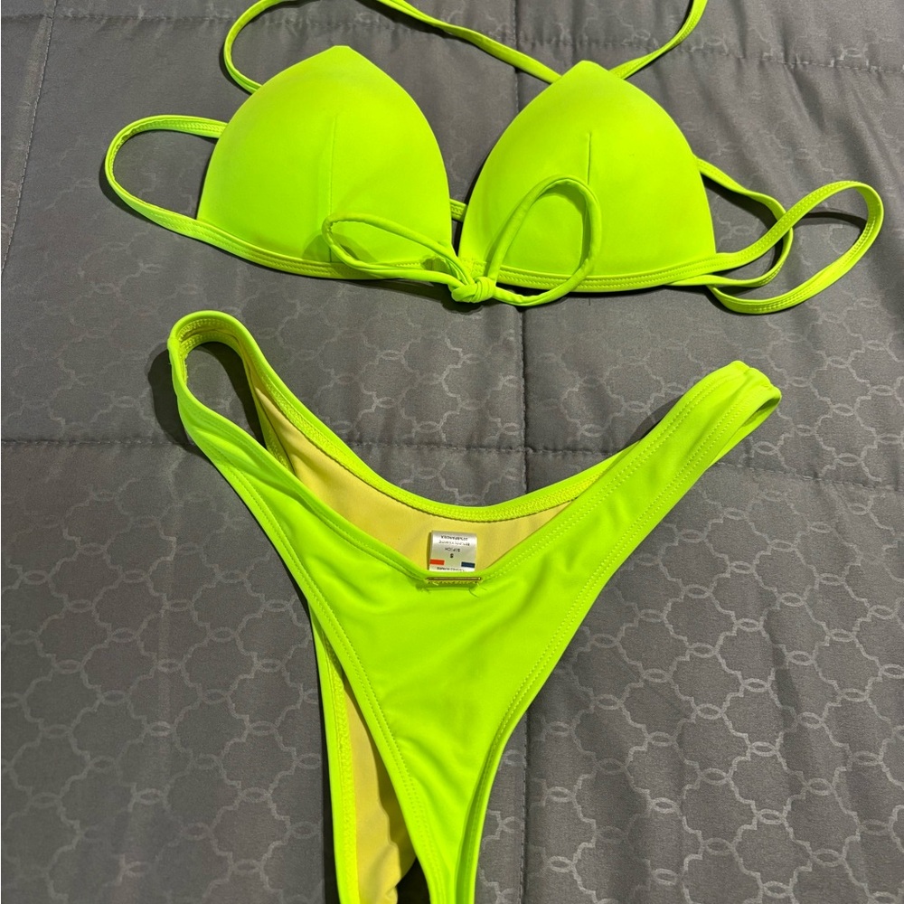 Vibrant Green Bikini Set